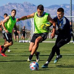 Chicharito Hernández sin gol en pretemporada de LA Galaxy