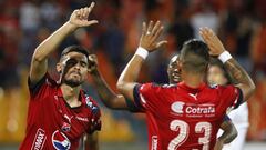 Rescalvo cubre grietas para regresar a los ocho en Techo