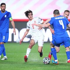 Las Notas: del suspenso a la matrícula