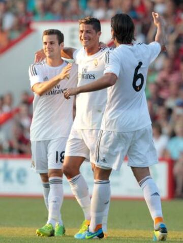 Alegría de Cristiano Ronaldo tras marcar el primer gol de falta.