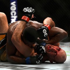 Hill y Moreno se coronan en Brasil