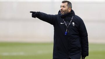 Diego Mart&iacute;nez durante un entrenamiento.