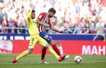 Diego Costa tuvo el 2-0 en sus botas pero Álvaro consiguió mandar el balón a córner antes del golpeo del hispanobrasileño.