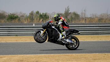 Cal Crutchlow en el test de Tailandia.