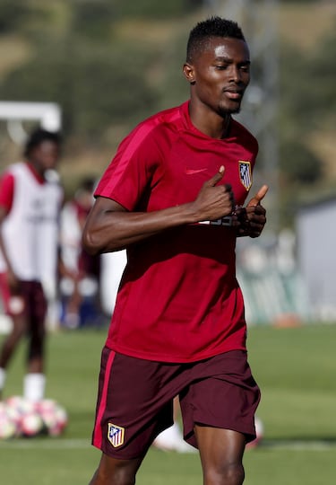 Fichado en 2015, el Atlético le fue buscando cesiones a ver si destapaba esas características que se le habían visto en el fútbol portugués, pero el africano nunca explotó. Ni en el Getafe (10 partidos) ni en su regreso al Guimaraes volvió a ser lo mismo. Encontró acomodo en el fútbol turco, primero en el Kasimpasa y luego en el Kayserispor, que acabó haciéndose con sus servicios. Actualmente milita en el el Al-Riyadh de la Liga Profesional Saudí.