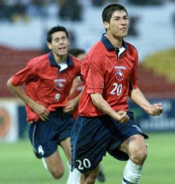 Jaime Valdés estuvo doce temporadas en Italia y dos en el Sporting Lisboa. Desde el 2014 está en Colo Colo y es considerado uno de los mejores jugadores del campeonato.