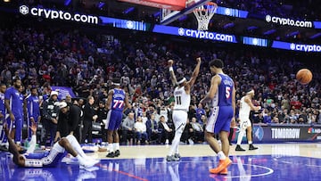 Embiid no tapona del todo