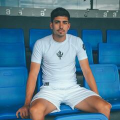 “Me dejaron ilegal”: vivió una pesadilla en Europa y hoy se hace un espacio en Chile