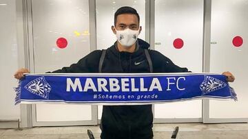 Ferdy Roca tras aterrizar en el aeropuesto de M&aacute;laga para incorporarse al Marbella.