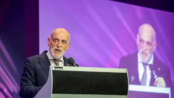 El presidente de la Liga, Javier Tebas, participa en el UEC Football Forum, este martes, en Bruselas.