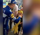 Cómo no va a tener a toda Francia en el bolsillo: el gesto de Alaphilippe con este niño