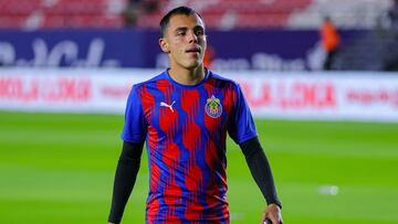 Espinoza revela el futuro de Hugo Camberos en Chivas