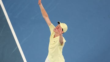 Italy's Jannik Sinner celebrates his victory against Germany's Alexander Zverev during their men's singles final match on day fifteen of the Australian Open tennis tournament in Melbourne on January 26, 2025. (Photo by Adrian Dennis / AFP) / -- IMAGE RESTRICTED TO EDITORIAL USE - STRICTLY NO COMMERCIAL USE --