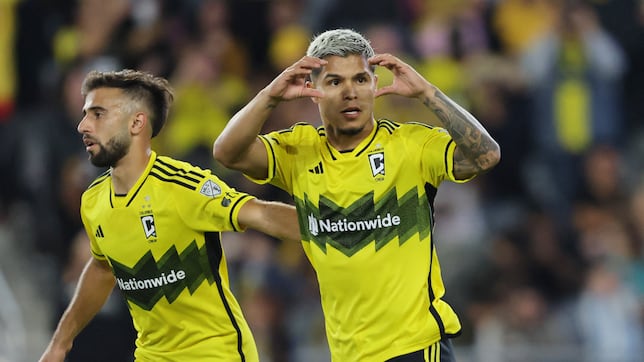 Cucho Hernández, cerca del Betis