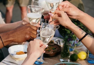 Raúl Izquierdo, psicólogo: “Decir ‘en Navidad se bebe porque lo digo yo’ no es un comentario válido”