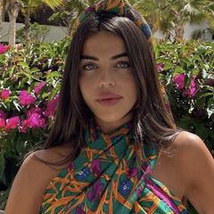 Violeta Mangriñán da a luz a su primera hija