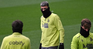 José Alberto: “Lo zanjo de raíz, va a jugar Ezkieta, mi confianza en él es máxima”