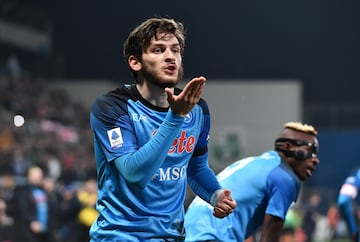 Soccer Football - Serie A - U.S. Sassuolo v Napoli - Mapei Stadium - Citta del Tricolore, Reggio Emilia, Italy - February 17, 2023 Napoli's Khvicha Kvaratskhelia celebrates scoring their first goal REUTERS/Jennifer Lorenzini