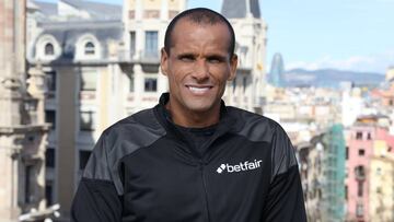 Rivaldo: "Suárez puede matar al rival en cualquier momento"