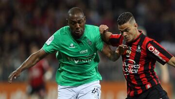 Hatem Ben Arfa takes aim at the Saint-Etienne net