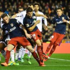 Lucas: "Me quedé para jugar, se lo dedico todo a mi madre"