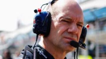 "El éxito debe mezclar coche, piloto y motor"