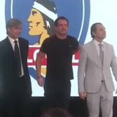 Mosa y Mayne-Nicholls asumen entre aplausos en la Casa Alba