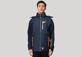 No es Helly Hansen, pero esta chaqueta de Geographical Norway se ha convertido en el fichaje estrella de los hombres