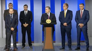 Gobierno, FCF, COLDEPORTES, Carlos Queiroz, Alberto Yepez y Mondragon presetnan candidatura