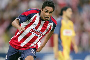 En la edición del Clausura 2008, Chivas llegó como líder general y América como último de la general. La disparidad se hizo notoria en el primer tiempo, pues Sergio Santana apareció en par de ocasiones para perforar el arco azulcrema. Aunque su noche fue opacada un poco por el posterior doblete de Cabañas, Guadalajara se llevó el triunfo por 3-2. 