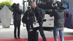 Zidane a su llegada al hotel.