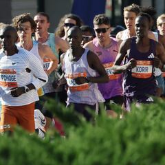 Kipruto gana por... 0.16 en el adiós del ‘Filósofo’, que mira a “la Antártida”