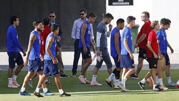 05/10/18 ENTRENAMIENTO DEL VALENCIA
ANIL MURTHY
MATEU ALEMANY
GARAY
GRUPO
GRUPO