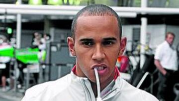 <b>FUERA EN LA Q1. </b>Hamilton no pudo ayer pasar de la primera ronda y sale lejos de la cabeza.