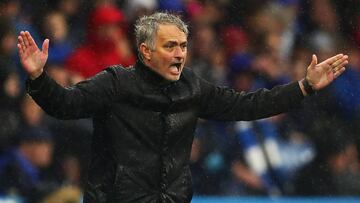 Mourinho, perplejo: propuso que sus jugadores expliquen la derrota