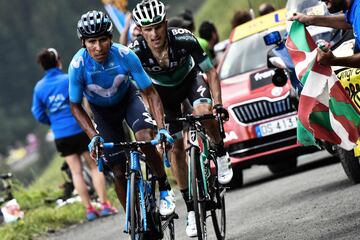 Con este triunfo el corredor del Movistar Team subió al quinto puesto de la clasificación general y está a 3'30" del líder Geraint Thomas. Su diferencia con con el podio es de 61 segundos.