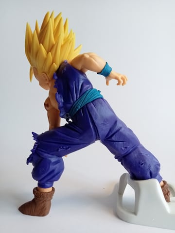 Figuras de Gohan vs C¨¦lula de 'Dragon Ball Z' por Banpresto