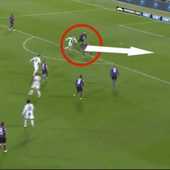 El movimiento de Cristiano es para poner en las escuelas de fútbol: medio gol... ¡y sin tocarla!