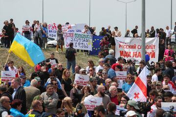 Protestas contra la llegada del primer avión ruso en cuatro años a Georgia