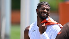 The Pat McAfee Show pundits debate on Shedeur Sanders’ attitude: “I’ve heard he’s been outstanding in the building”