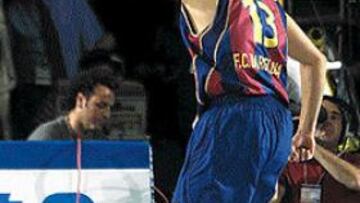 <b>DECISIVO.</b> El coraje del lituano Saras Jasikevicius permitió al Barcelona ganar un encuentro que tuvo prácticamente perdido.