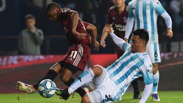 River y Racing disputan la final de la Supercopa Argentina