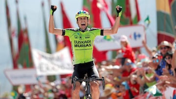 GRAF7946. LA CAMPERONA (LEÓN), 07/09/2018.- El ciclista español Óscar Rodríguez (Euskadi Murias), gana la decimotercera etapa de la Vuelta, disputada entre Candás y La Camperona (León), con un recorrido de 174,8 kilómetros. EFE/Manuel Bruque