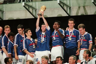 How many times have France qualified for the quarter-finals of the World Cup? What is their record?
