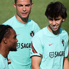 João Félix, a Renato Sanches: "Vente al Atlético"