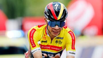 SANOK, POLAND - AUGUST 02: Sergio Andres Higuita Garcia of Colombia and Team Bora - Hansgrohe Yellow Leader Jersey reacts after crossing the line during the 79th Tour de Pologne 2022 - Stage 4 a 179,4km stage from Lesko to Sanok / #TdP22 / #WorldTour / on August 02, 2022 in Sanok, Poland. (Photo by Bas Czerwinski/Getty Images)