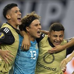 Ochoa le repite dosis de penales a los Ticos 10 años después