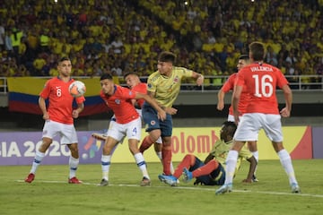 Colombia clasificó como segunda del grupo A con 7 puntos, producto de dos victorias, un empate y una derrota. Los dirigidos por Arturo Reyes jugarán su primer partido del cuadrangular final ante Brasil en el estadio Alfonso López de Bucaramanga. 