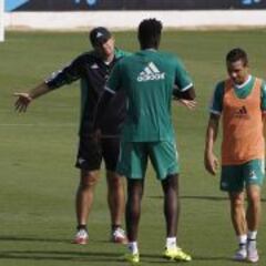 Mel: "¿Dani Ceballos? Nadie del club se mete en mi trabajo"