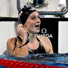 McIntosh, entre Mireia y Phelps, rompe otro récord del mundo